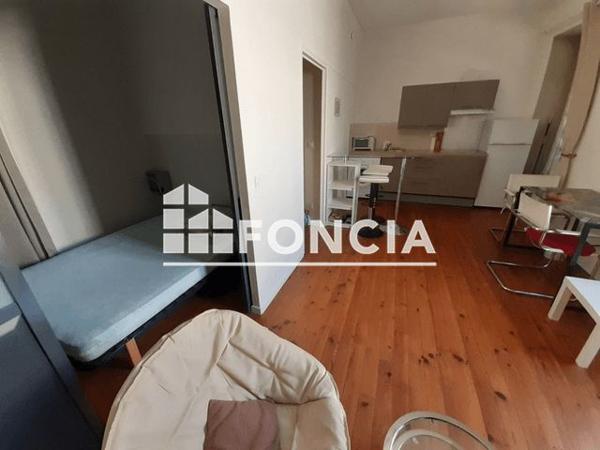 Location Studio meublé 33.97 m² - 9 RUE DE LA REPUBLIQUE Pau 64000