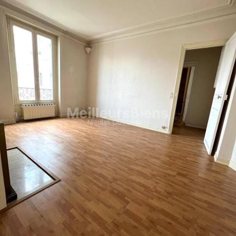 Appartement de 2 pièces Le Raincy Gare! 3 min RER E...