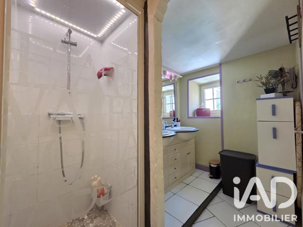 Maison à vendre 4 pièces 84 m² Saint-Victurnien