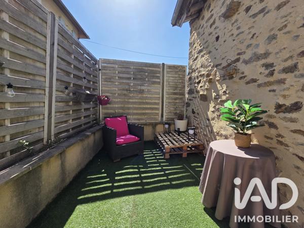 Maison à vendre 4 pièces 84 m² Saint-Victurnien