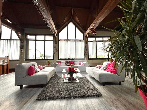 Immeuble 8 pièces 340 m2