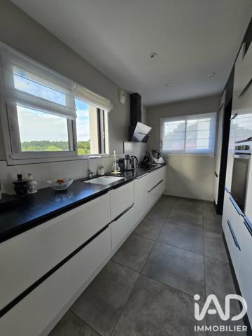 Maison à vendre 5 pièces 97 m² Le Poiré-sur-Vie