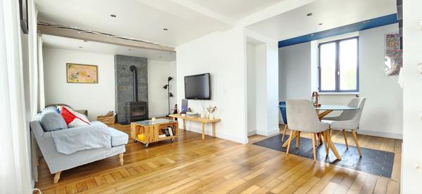 À vendre - Immeuble 158 m² situé à Luzarches (95270)