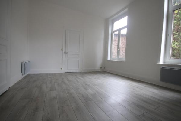 A LOUER : T3 à LILLE • Rue Nationale - LILLE-CENTRE • 885 € CC • Réf. 640-002