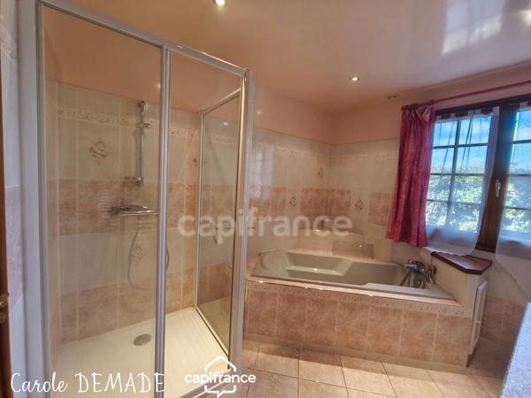 ECHAUFFOUR (61) - A vendre maison familiale de 188 m² – 5 chambres – Grand sous-sol total aménageable – Jardin paysagé – Secteur calme