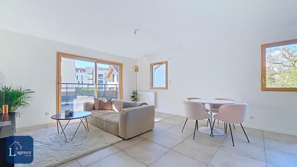 Appartement T3 72,25 m2 Garage, Cave, Proche centre ville, Résidence de Standing