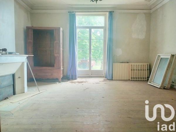 Demeure 6 pièces de 285 m² à Floirac (33270)