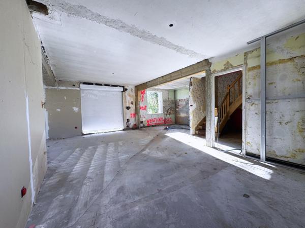 Maison T4 avec jardin fort potentiel à réhabiliter
