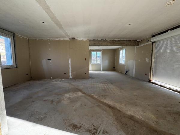 Maison T4 avec jardin fort potentiel à réhabiliter