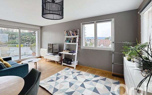 Appartement à vendre    3 pièces • 62,05 m2 Clamart