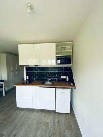 Appartement Thiais 1 pièce 23 m2 MEUBLE