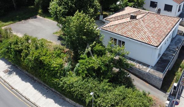 Maison Jonzac 7 pièce(s) 176 m2