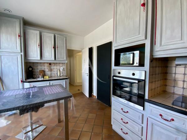Maison Jonzac 7 pièce(s) 176 m2