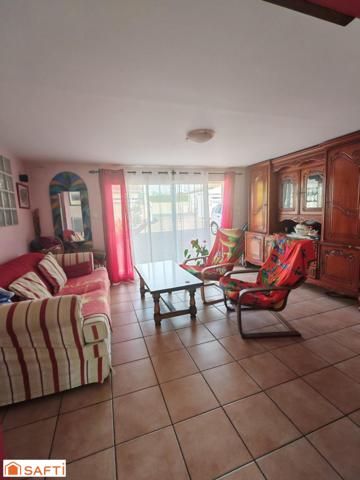 Maison sur 2 niveaux aménagés secteur calme