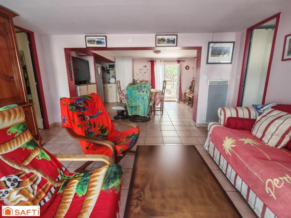 Maison sur 2 niveaux aménagés secteur calme