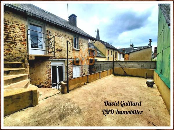 Maison de bourg T4-terrasse-Proche Commodités