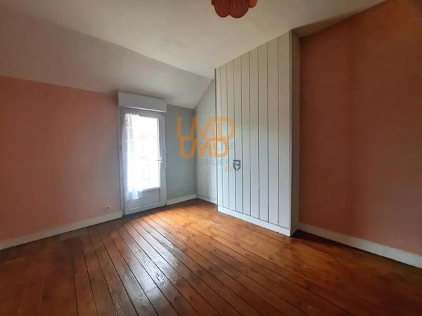 Maison de bourg T4-terrasse-Proche Commodités