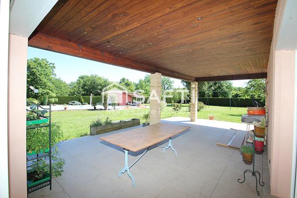 30 minutes de TOULOUSE : Propriété de 2 habitations (171m² et 83m²) - Env 1Ha - Pisicine