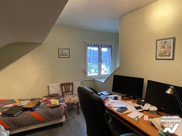 Maison individuelle d'habitation avec terrain