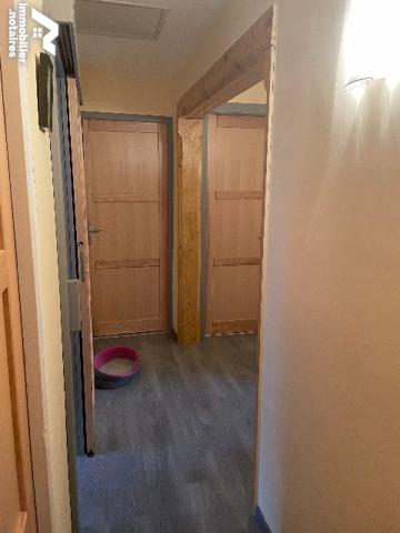 Maison individuelle d'habitation avec terrain