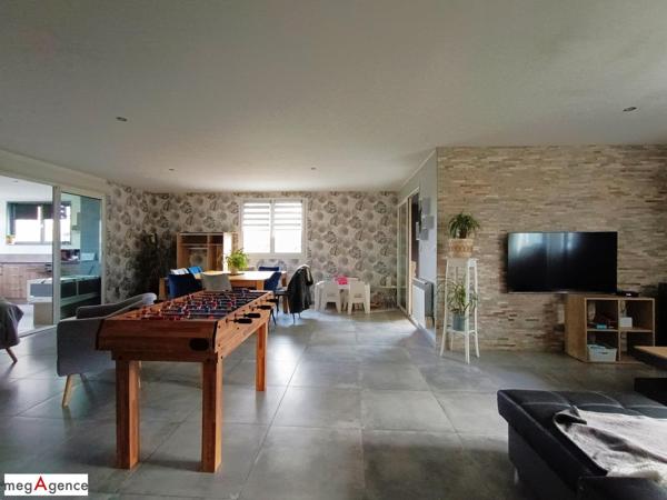 Maison à Oisemont, 80140 - 6 pièces 168m²