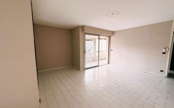 Appartement à vendre    3 pièces • 80,07 m2 Perpignan