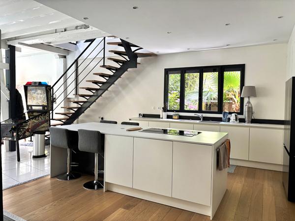Loft exceptionel de 272m² - Chartrons , Bordeaux
