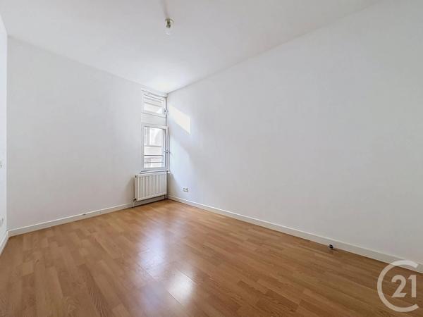 Appartement à vendre  3 pièces - 58 m 2   TROYES  - 10