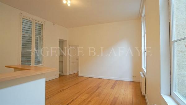 location appartement Bordeaux - Place Fernand Lafargue