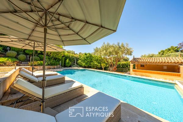 Maison de charme Provençal avec piscine et vue mer