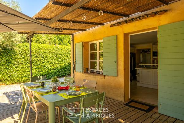 Maison de charme Provençal avec piscine et vue mer