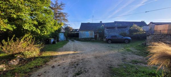 Ancienne - 7 pièces - 238 m²