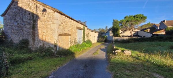 Ancienne - 7 pièces - 238 m²