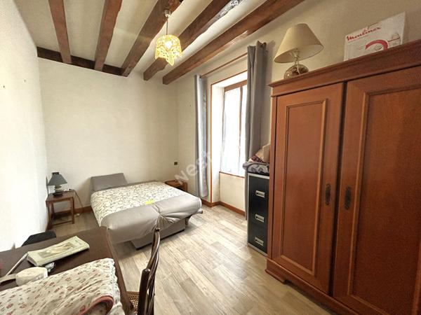 Longere 4 chambres avec dependances et terrain a POULAINES (INDRE 36)