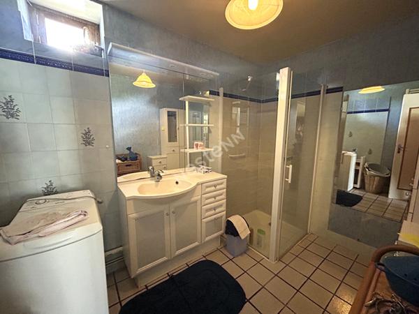 Longere 4 chambres avec dependances et terrain a POULAINES (INDRE 36)