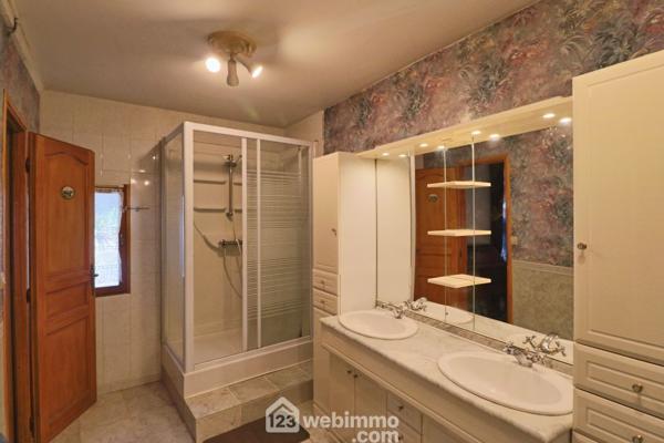 Maison 167 m² à Vivonne 86370