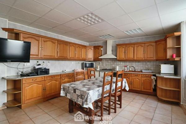 Maison 167 m² à Vivonne 86370