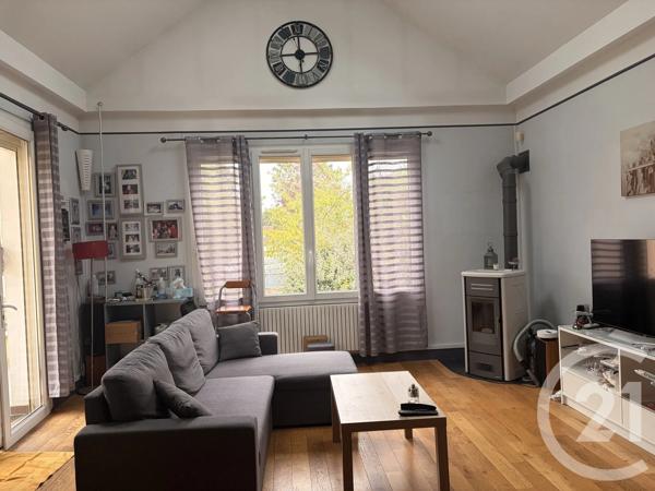 Maison à vendre  7 pièces - 129 m 2   YERRES  - 91