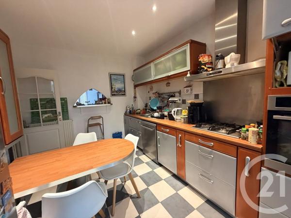Maison à vendre  7 pièces - 129 m 2   YERRES  - 91