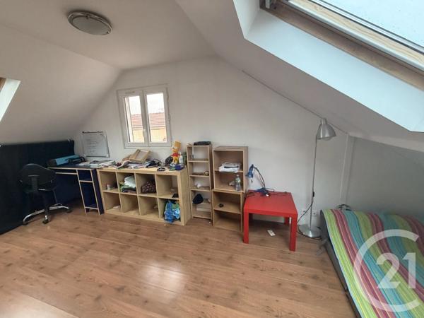 Maison à vendre  7 pièces - 129 m 2   YERRES  - 91