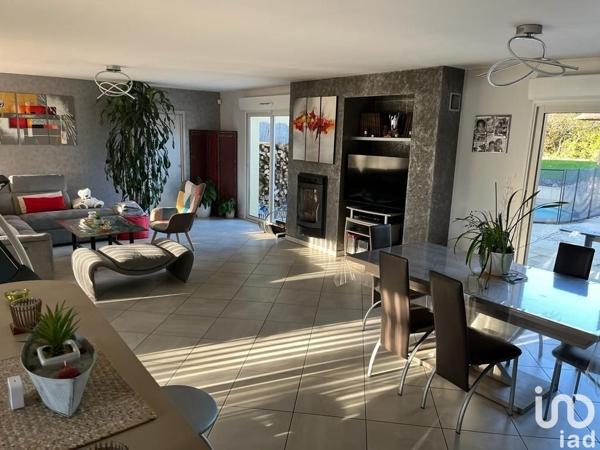 Maison 5 pièces de 150 m² à Brive-la-Gaillarde (19100)