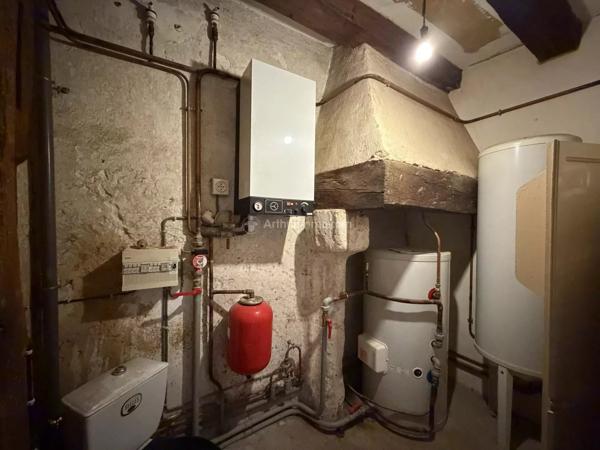 Vente                                                      Maison
                        
                     6 pièces                      107 m2                     à Dissay-sous-Courcillon