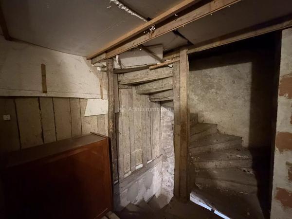 Vente                                                      Maison
                        
                     6 pièces                      107 m2                     à Dissay-sous-Courcillon