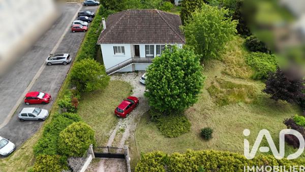 Maison à vendre 4 pièces 113 m² La Rochefoucauld-en-Angoumois