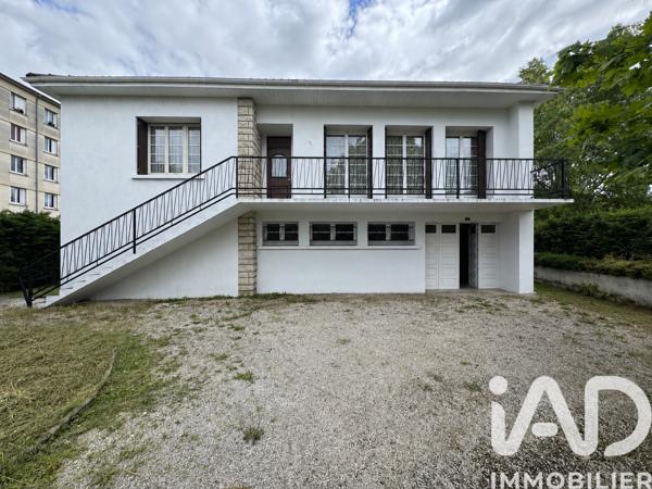 Maison à vendre 4 pièces 113 m² La Rochefoucauld-en-Angoumois
