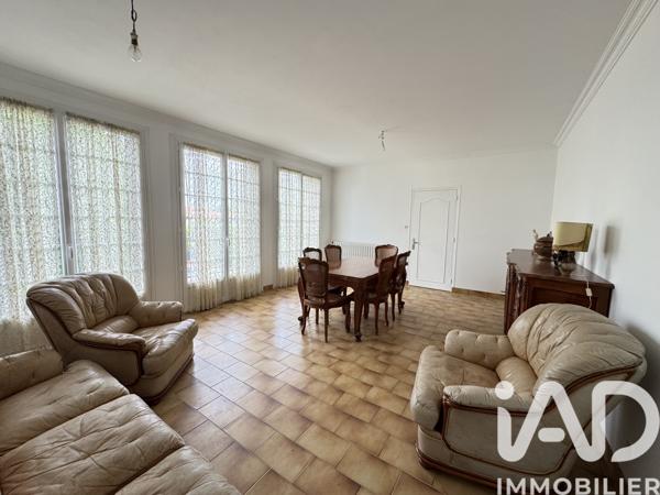 Maison à vendre 4 pièces 113 m² La Rochefoucauld-en-Angoumois