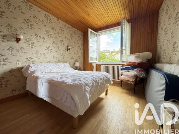 Maison à vendre 4 pièces 113 m² La Rochefoucauld-en-Angoumois