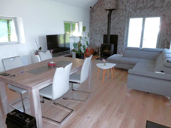 Maison Individuelle Rénovée de Plain-Pied