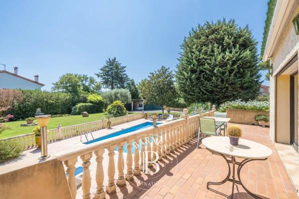 Pézenas, Maison 4 Chambres -  270 m² à vendre