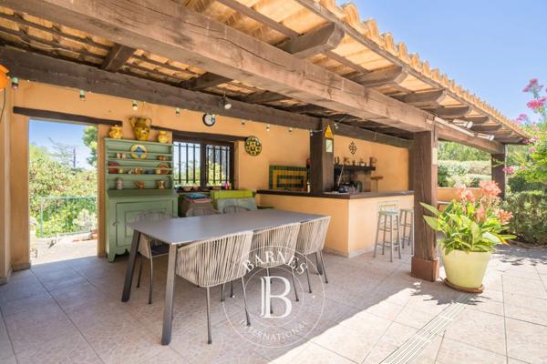 Pézenas, Maison 4 Chambres -  270 m² à vendre